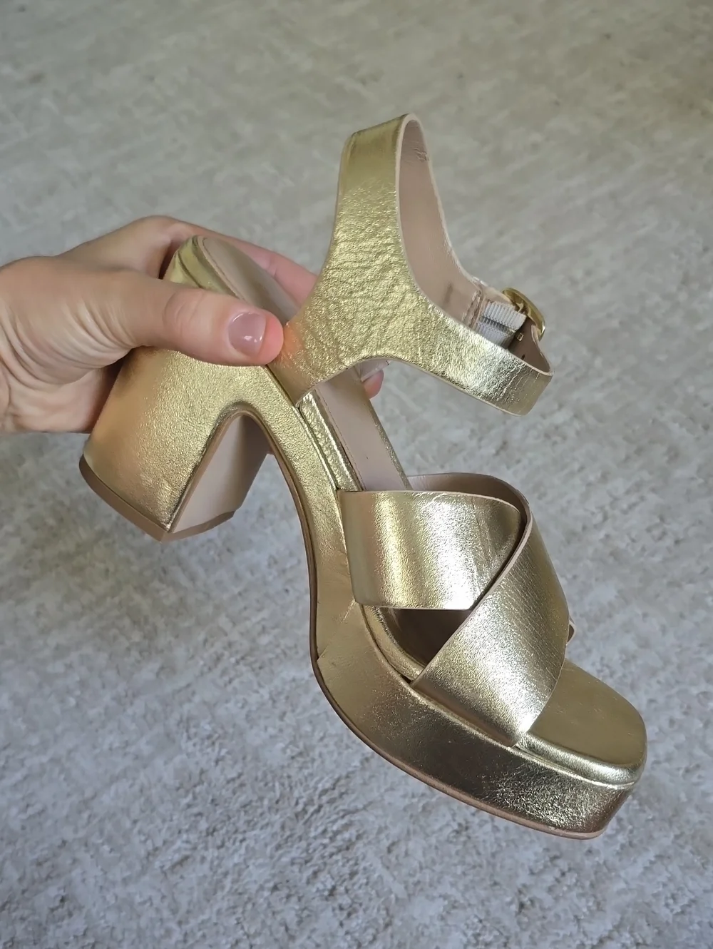 Seychelles | Blessings Gold Leather Platform Criss Cross Sandals